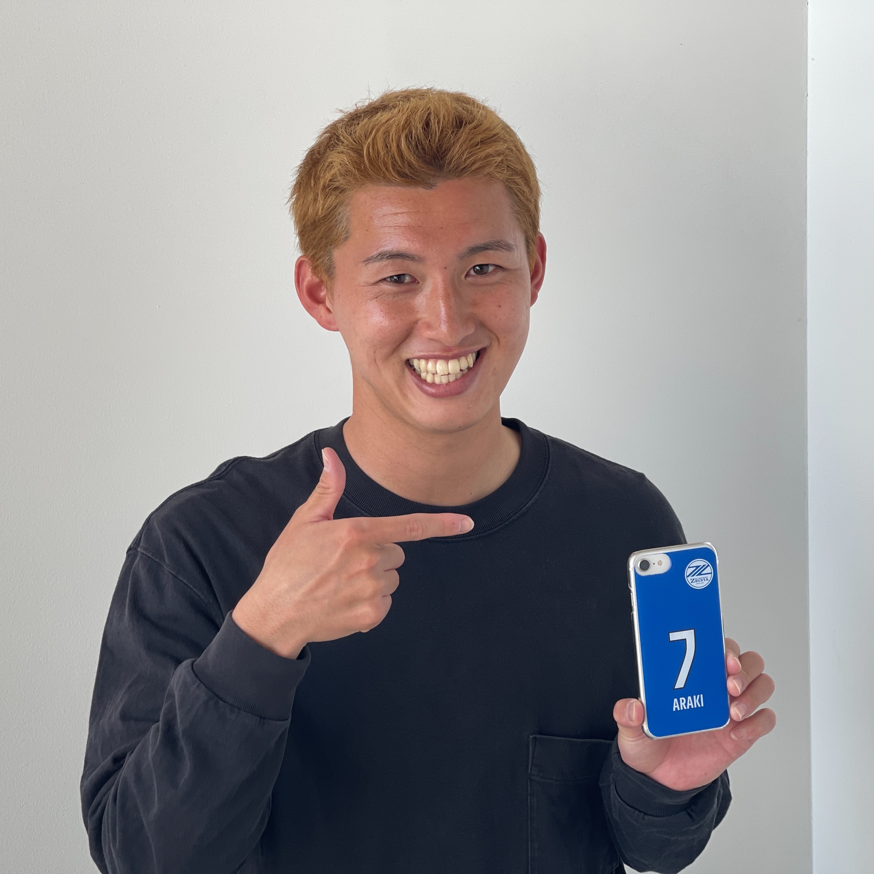 全選手対応】スマホケース販売開始！ | FC町田ゼルビア